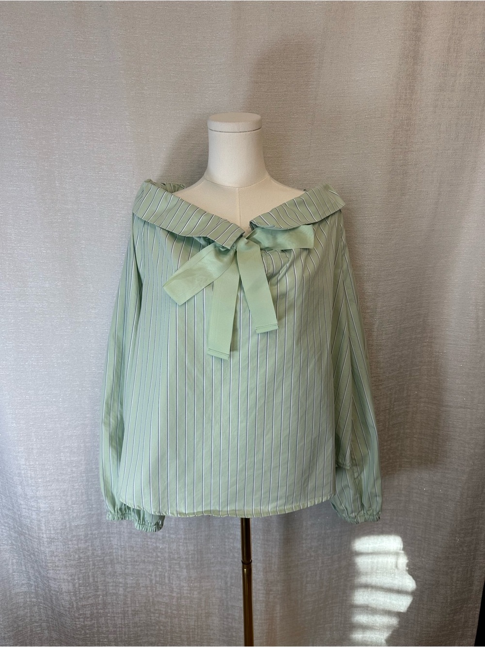 Free Assembly Mint Green Striped Long Sleeve Blouse Top
